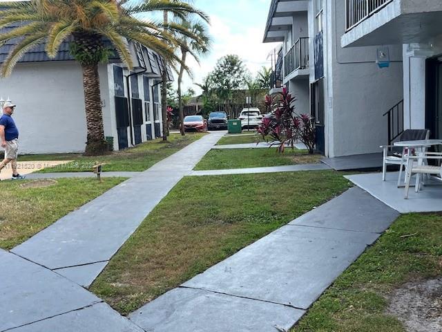 Building Photo - 8009 W 6th Ave