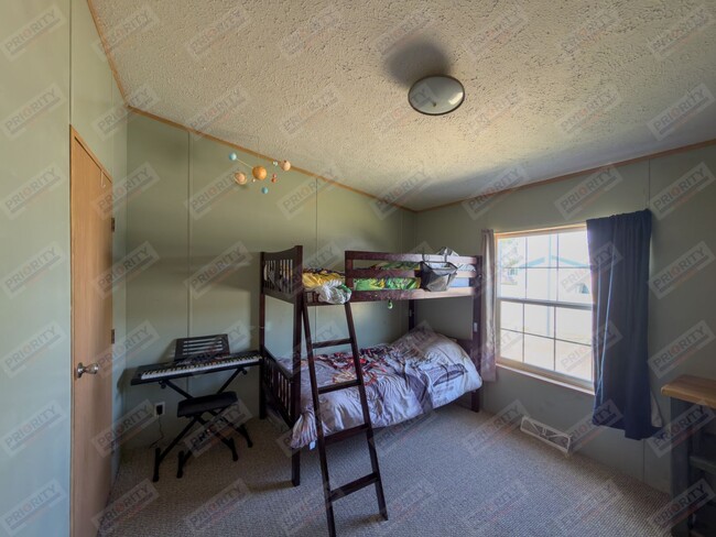 Building Photo - 1302 Orchid Ln