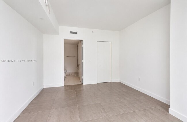 Building Photo - 1300 S Miami Ave