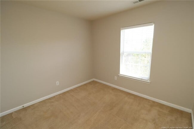 Building Photo - 236 Linden Park Ln