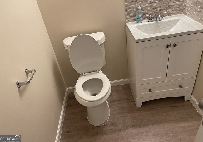 Building Photo - 538 Southgate Ave