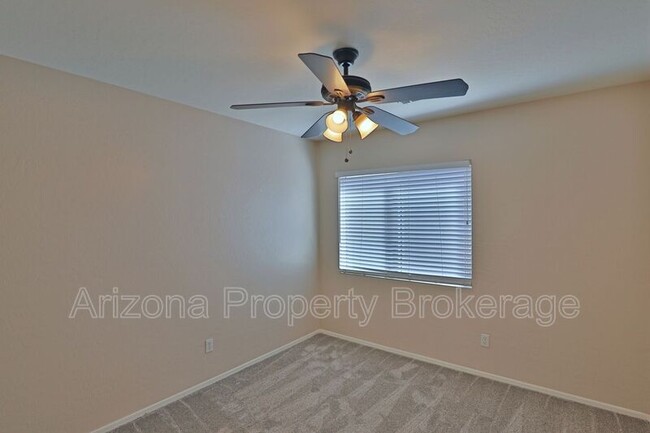 Building Photo - 2603 E San Manuel Rd