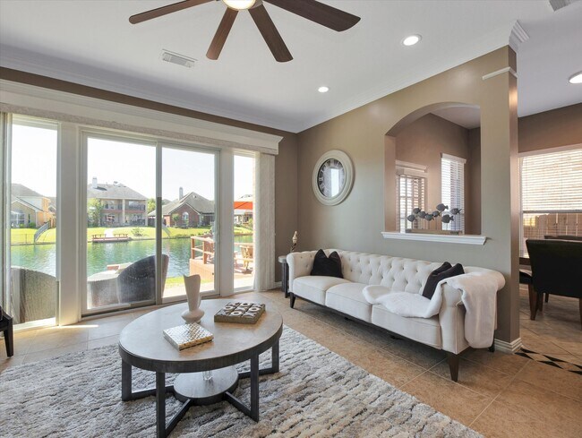 Building Photo - 18011 Darling Point Ct