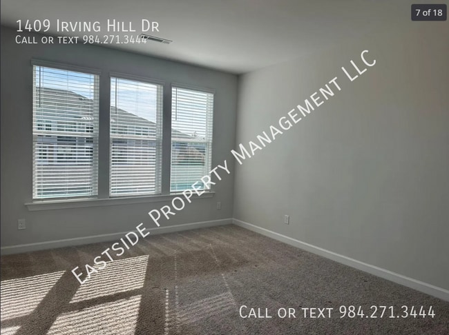 Building Photo - 1409 Irving Hl Dr