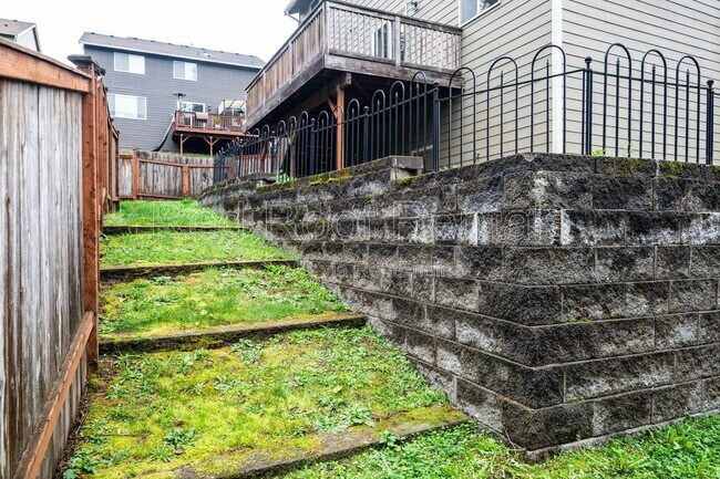 Building Photo - 4014 203rd St Ct E