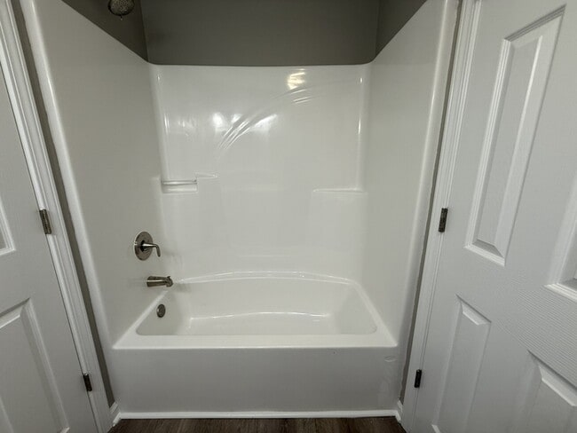 Building Photo - 1050 Echo Brook Trail