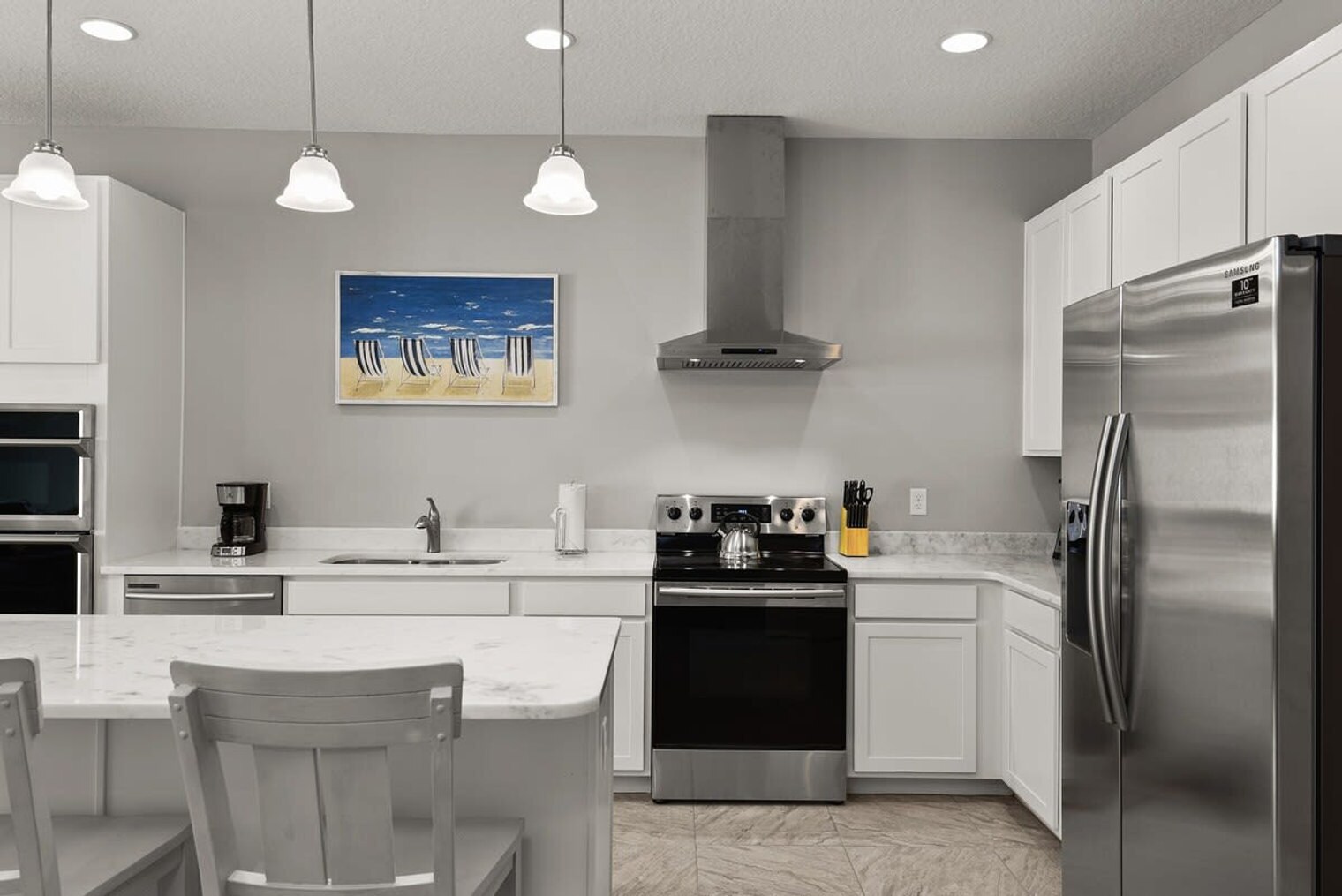 Building Photo - 132 Mediterranean Way