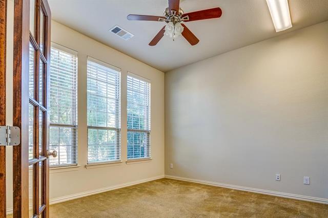 Building Photo - 10841 Leesa Dr