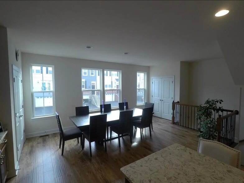 Dining room, window angle - 8828 Englewood Farms Dr