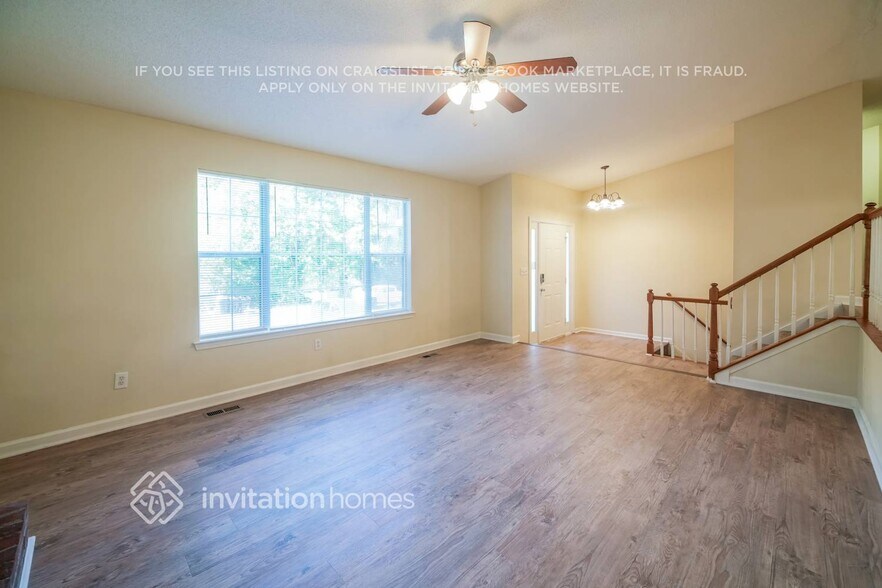 Building Photo - 124 Woodmill Ct