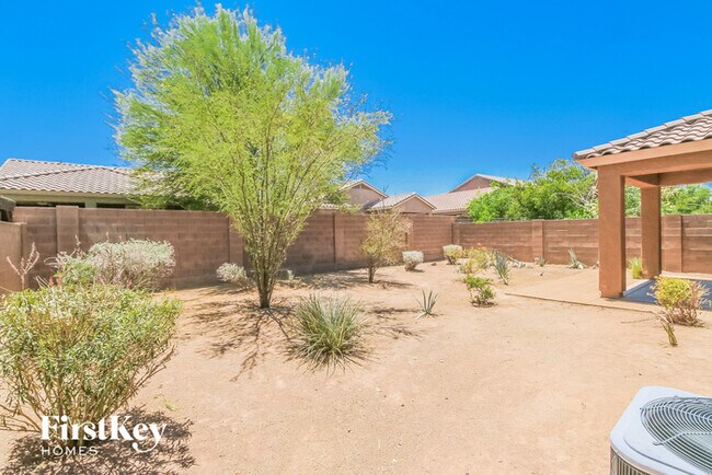 Building Photo - 677 W Mesquite Tree Ln