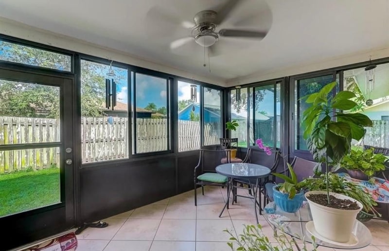 Building Photo - 2462 Briar Oak Cir