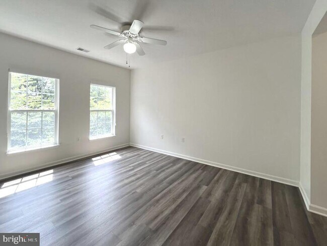 Building Photo - 2493 Amber Orchard Ct