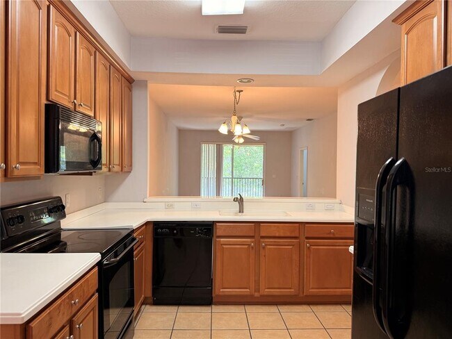 Building Photo - 9434 Myrtle Creek Ln