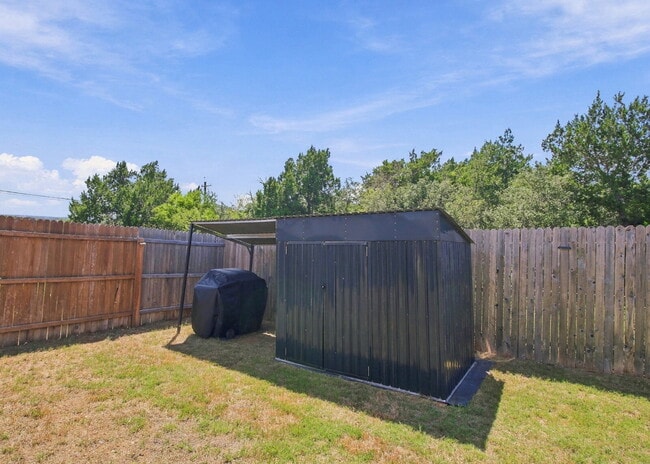 Building Photo - 3 Bedroom Home in Grace Valley