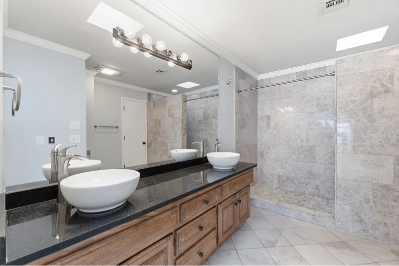 Building Photo - 9912 S 107th E Ave