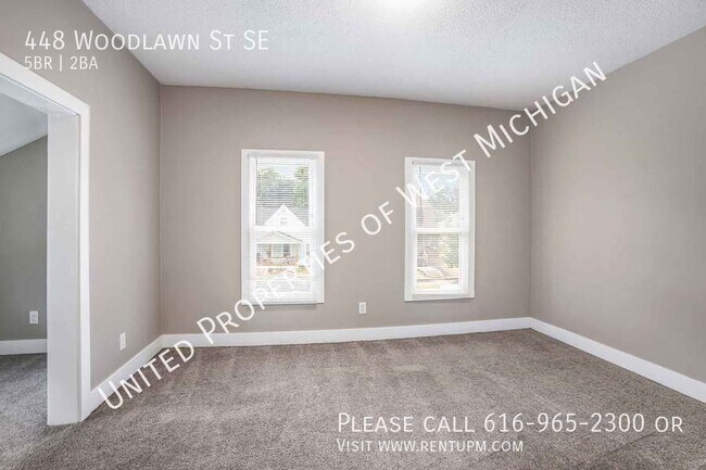 Building Photo - 448 Woodlawn St SE