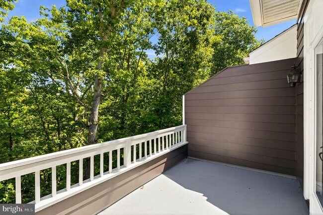 Building Photo - 2734 Gingerview Ln