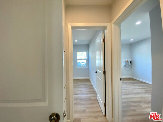 Building Photo - 11700 Dorothy St