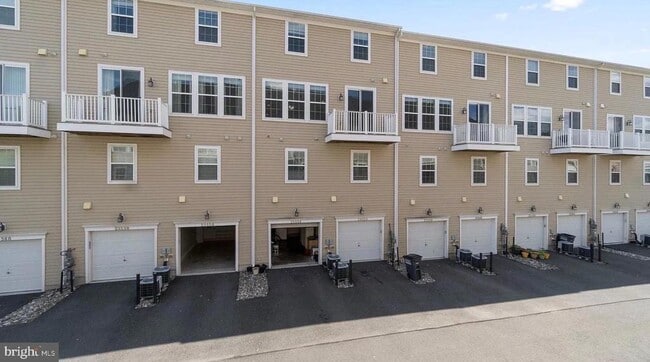 Building Photo - 25552 Casale Terrace