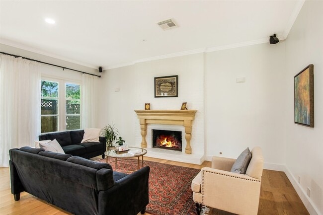 Building Photo - 354 Tealwood Dr