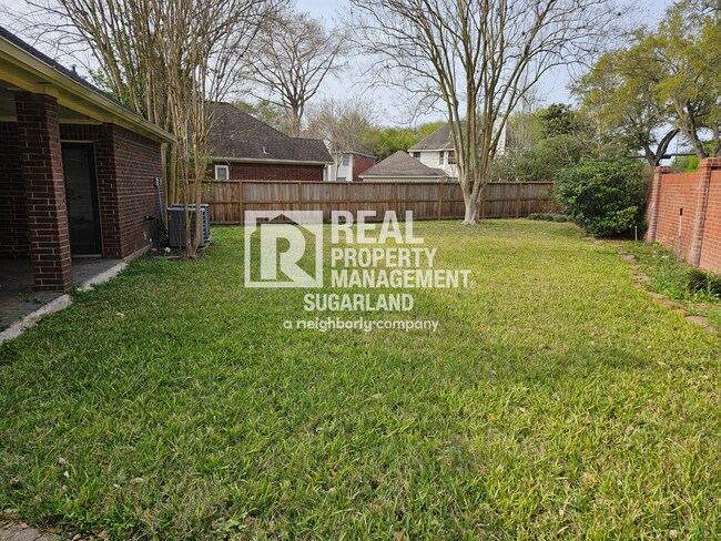 Building Photo - Elegant Living & Modern Comfort in Lexington Creek