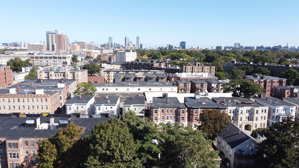 Building Photo - 13 Reedsdale St