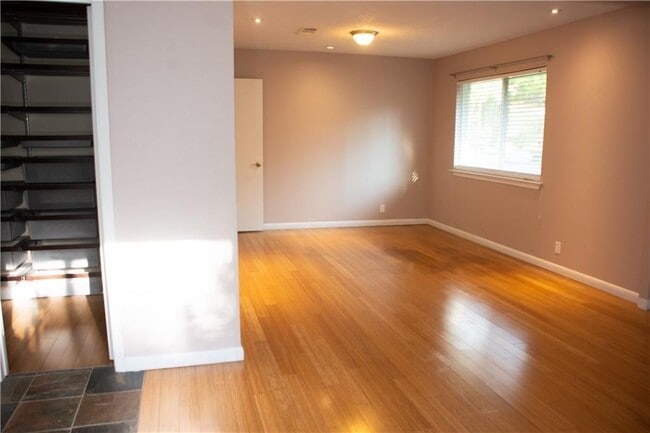 Building Photo - 7000 Greenock St