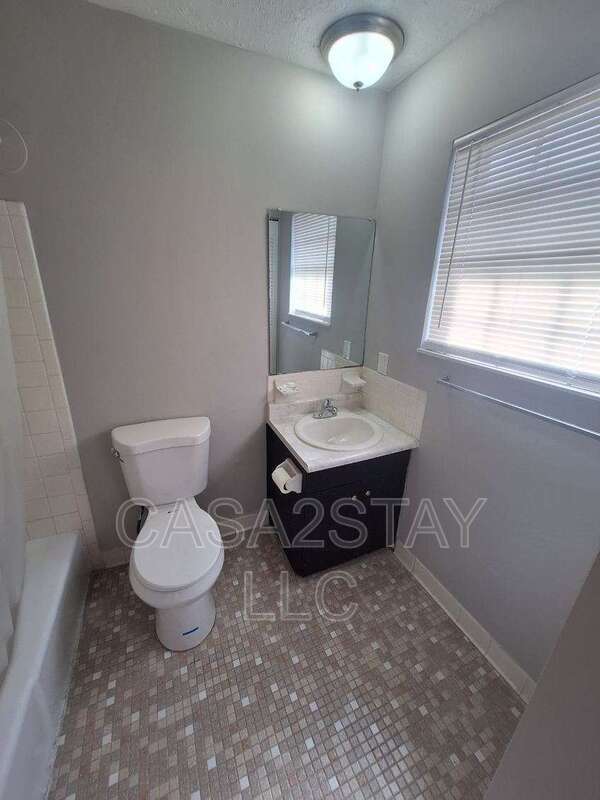 Building Photo - 371 Redmar Blvd