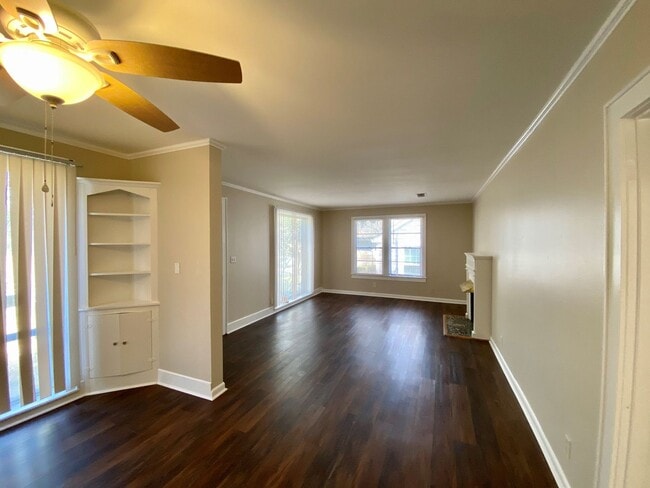 Building Photo - South Highlands Bungalow for Lease | 71104...