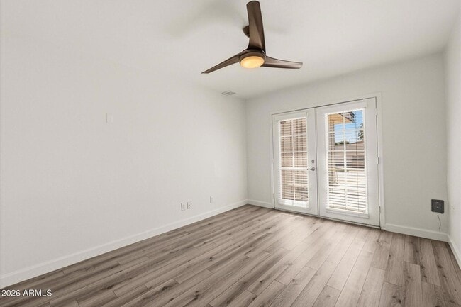 Building Photo - 2219 N 74th Pl