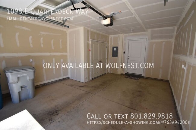 Building Photo - 1098 Quarter Deck Wy