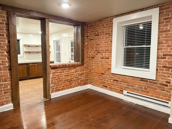 Building Photo - Beautiful 3 Bedroom 2 bathroom Home in Ephrata!