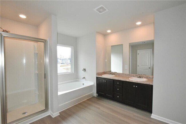 Building Photo - 296 Aimes Dr.