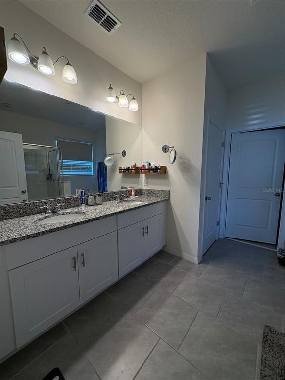 Building Photo - 1948 Rankin St