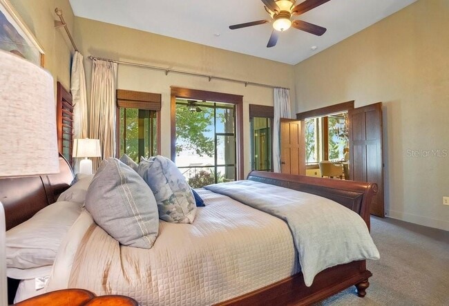 Building Photo - 10577 Down Lakeview Cir