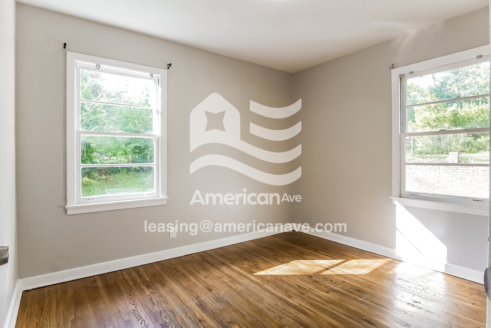 Building Photo - 620 Glen Crest Dr