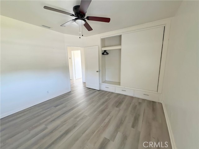 Building Photo - 587 E Arrow Hwy