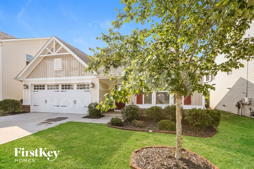 Building Photo - 1512 Scarbrough Cir SW