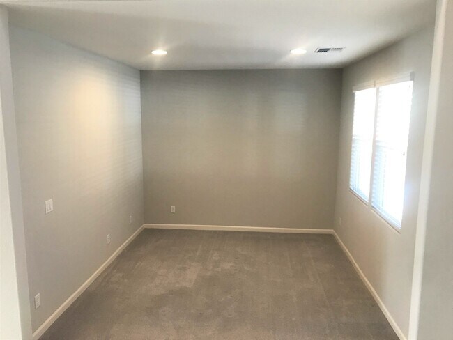 Building Photo - Toll Brothers Saddle Ridge Home for Rent