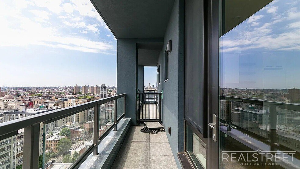 Building Photo - Wythe Avenue