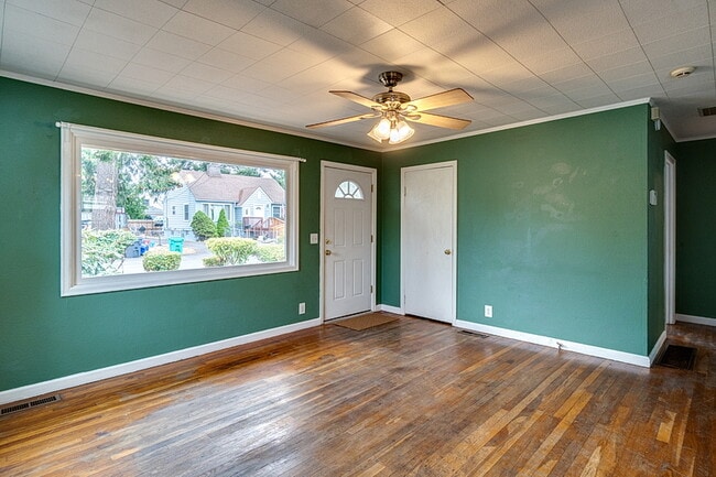 Building Photo - 7316 SE 68th Ave