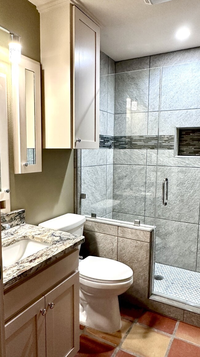 Building Photo - 13113 Hearn Rd