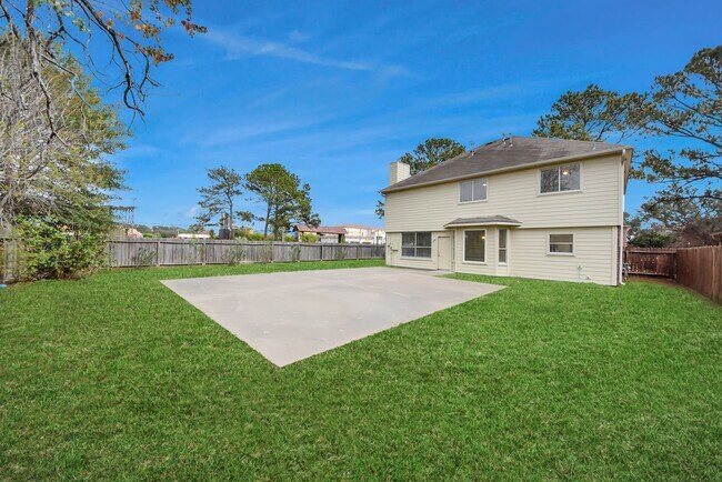 Building Photo - 1702 Park Ridge Dr