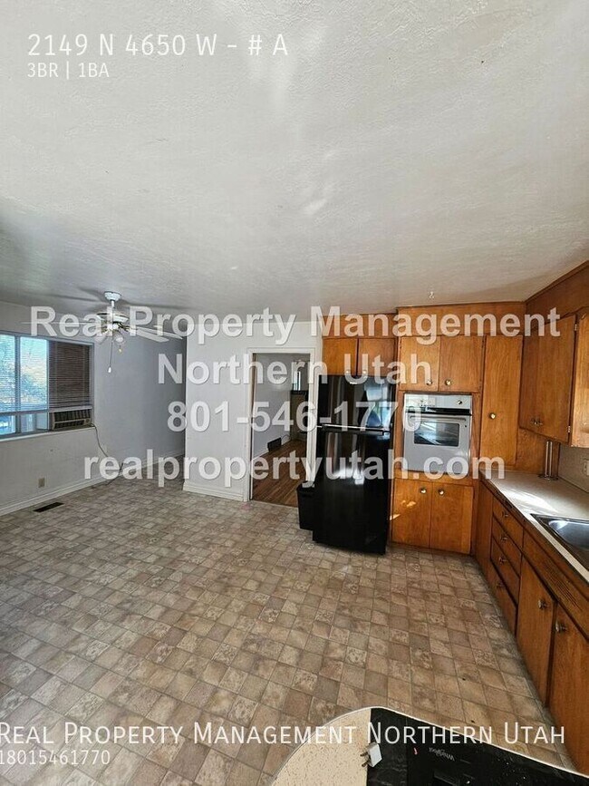 Building Photo - 2149 N 4650 W