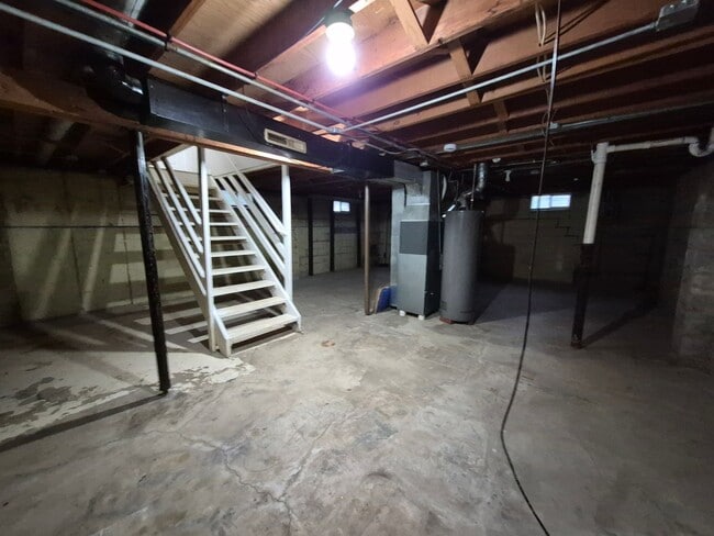 Building Photo - 3 Bedroom home with shed on corner lot ava...