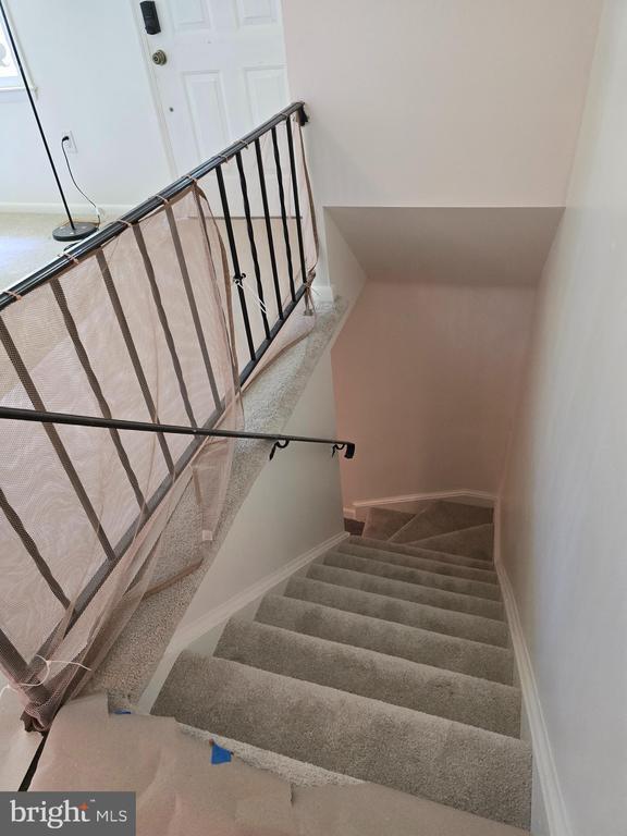 Building Photo - 10206 Farrar Ave