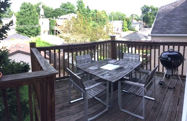 Back deck - 3643 N Hoyne Ave