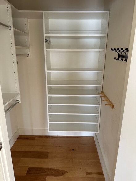 Building Photo - 60 Winooski Falls Way