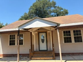 Building Photo - 1316 Martel St